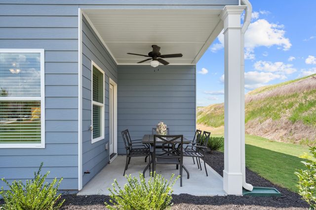 8124 Harbour Chase Loop, Ooltewah, TN 37363