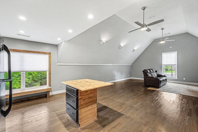 3005 Trawler Ct, Spring Hill, TN 37174