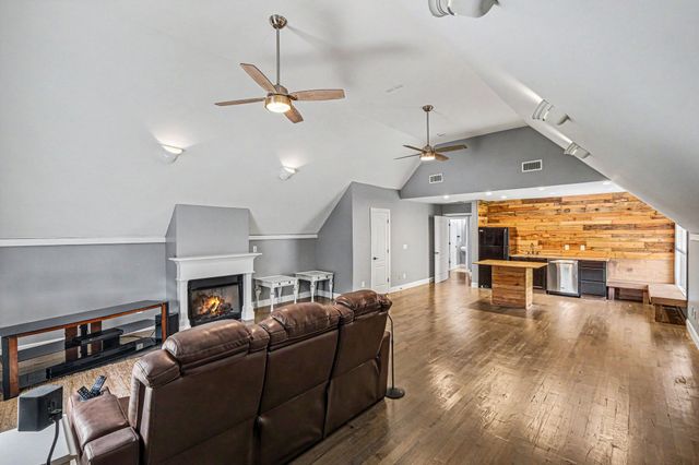 3005 Trawler Ct, Spring Hill, TN 37174
