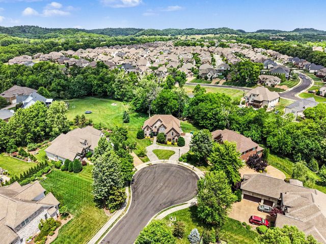 3005 Trawler Ct, Spring Hill, TN 37174
