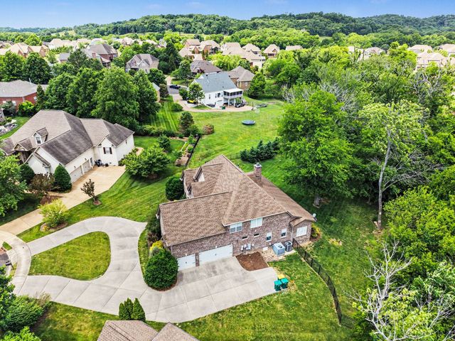 3005 Trawler Ct, Spring Hill, TN 37174