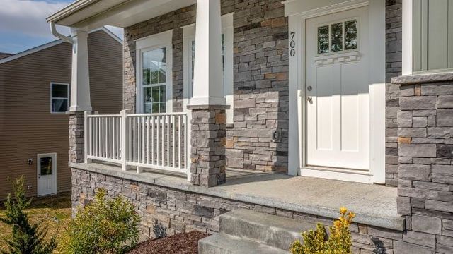 411 Pemberley Court, Peters Twp, PA 15367