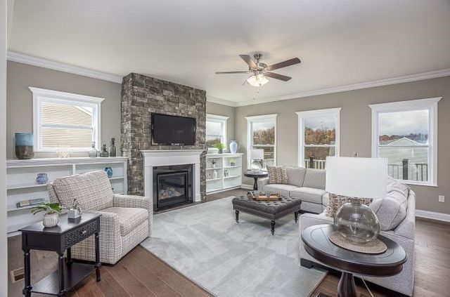 411 Pemberley Court, Peters Twp, PA 15367