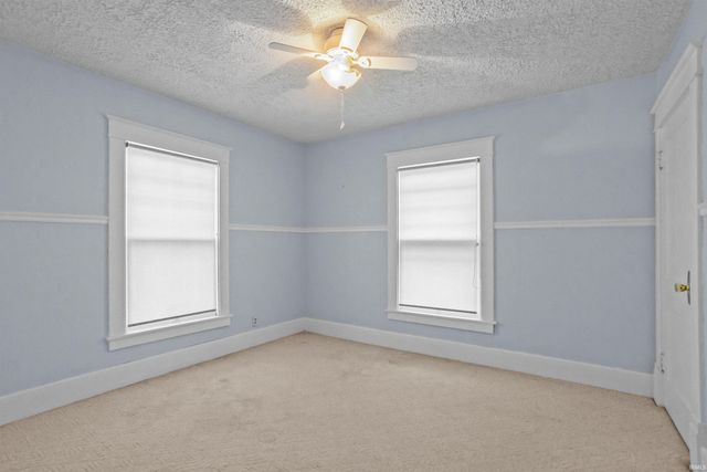 917 W SYCAMORE Street, Kokomo, IN 46901