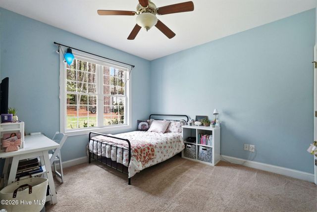 205 Selkirk Trail, Southern Pines, NC 28387