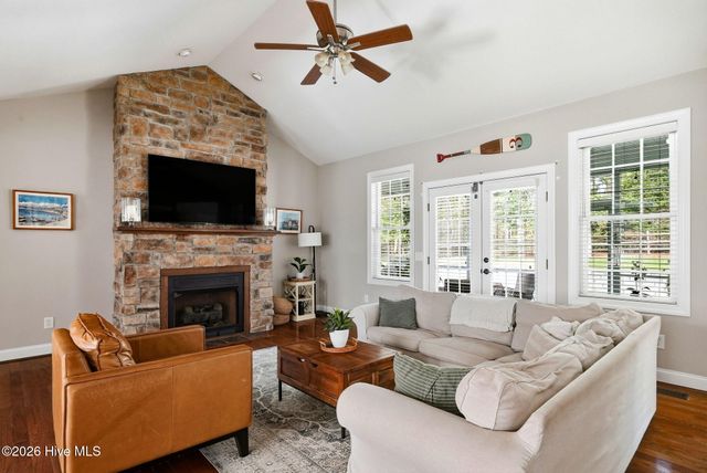 205 Selkirk Trail, Southern Pines, NC 28387