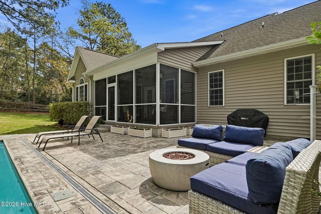 205 Selkirk Trail, Southern Pines, NC 28387