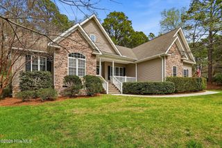 205 Selkirk Trail, Southern Pines, NC 28387