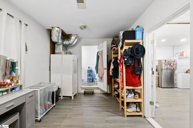 687 Robinson Road, Greer, SC 29651