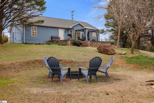 687 Robinson Road, Greer, SC 29651