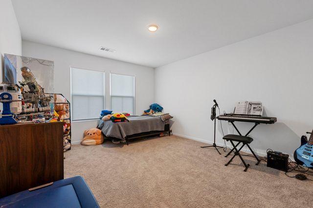 301 Brook Ave, White House, TN 37188