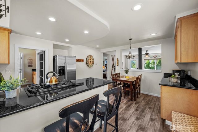 14616 681st Avenue NE, Baring, WA 98224