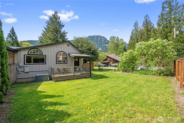 14616 681st Avenue NE, Baring, WA 98224