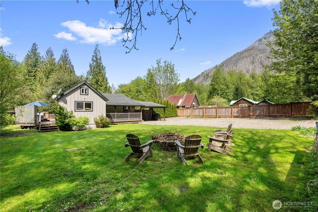 14616 681st Avenue NE, Baring, WA 98224