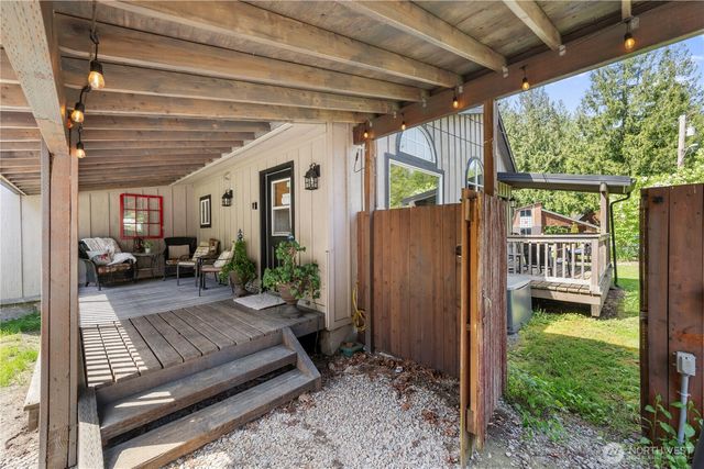 14616 681st Avenue NE, Baring, WA 98224
