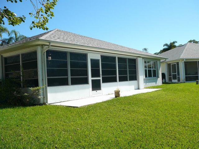6238 Alexandria Circle, Fort Pierce, FL 34982