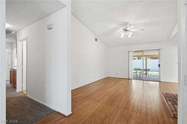 3004 Olivegrove Street, Las Vegas, NV 89108
