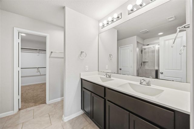 703 Autumn Flats Way, Rosharon, TX 77583