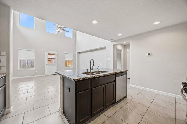 703 Autumn Flats Way, Rosharon, TX 77583