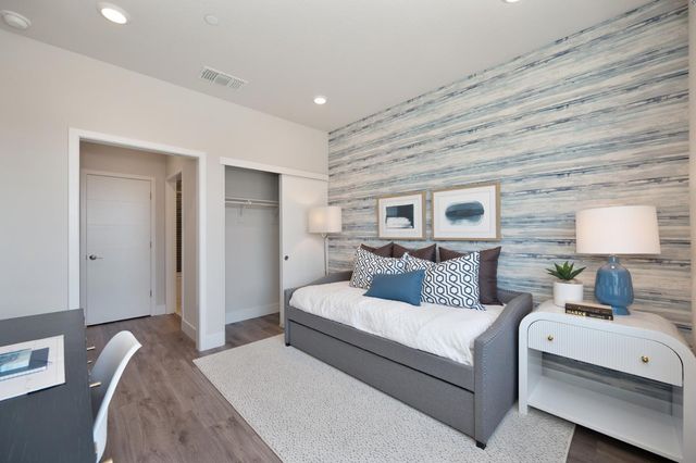 12074 Mircado Way, Rancho Cordova, CA 95742