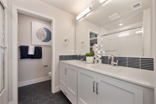 12074 Mircado Way, Rancho Cordova, CA 95742
