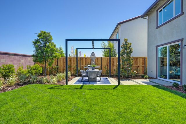 12074 Mircado Way, Rancho Cordova, CA 95742