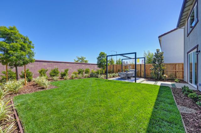 12074 Mircado Way, Rancho Cordova, CA 95742