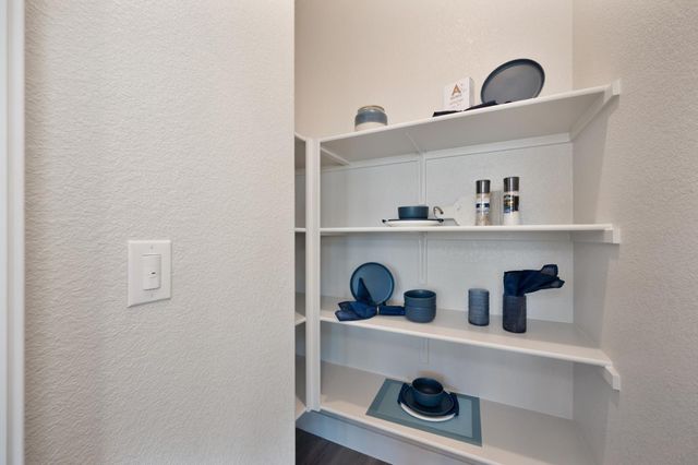 12074 Mircado Way, Rancho Cordova, CA 95742