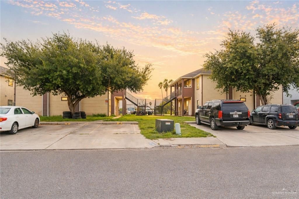 112 N Linares Street, Alton, TX 78573