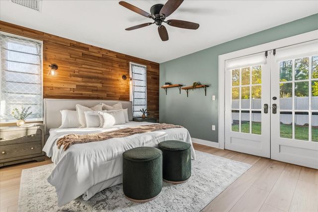 2037 BROADWAY, Clearwater, FL 33755