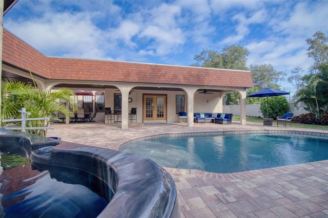 2037 BROADWAY, Clearwater, FL 33755