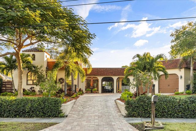 2037 BROADWAY, Clearwater, FL 33755