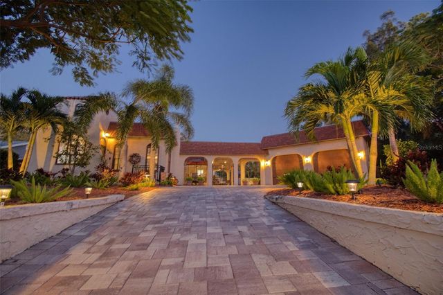 2037 BROADWAY, Clearwater, FL 33755