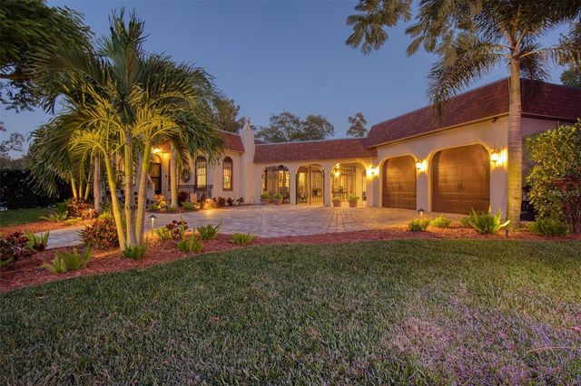 2037 BROADWAY, Clearwater, FL 33755