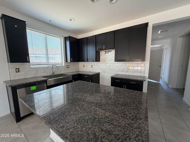 775 S LA MESA Court, Casa Grande, AZ 85122