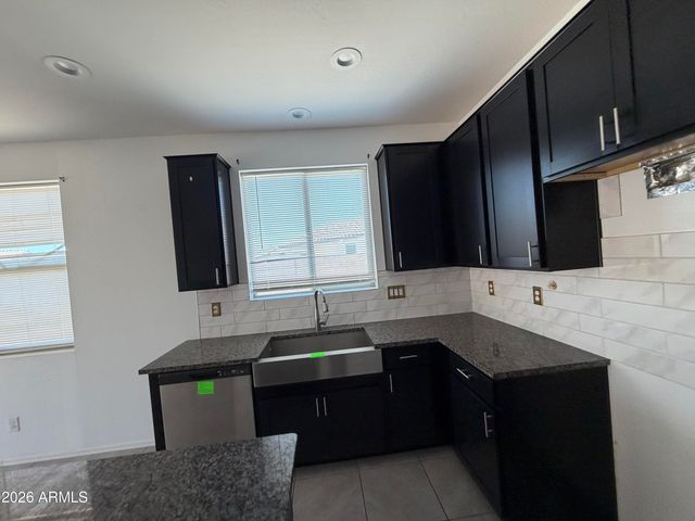 775 S LA MESA Court, Casa Grande, AZ 85122