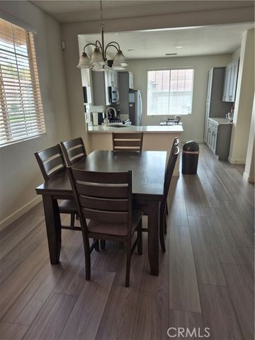 747 Camino De Oro, San Jacinto, CA 92583