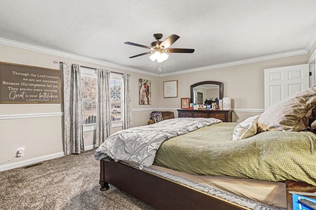 595 White Rd, Portland, TN 37148