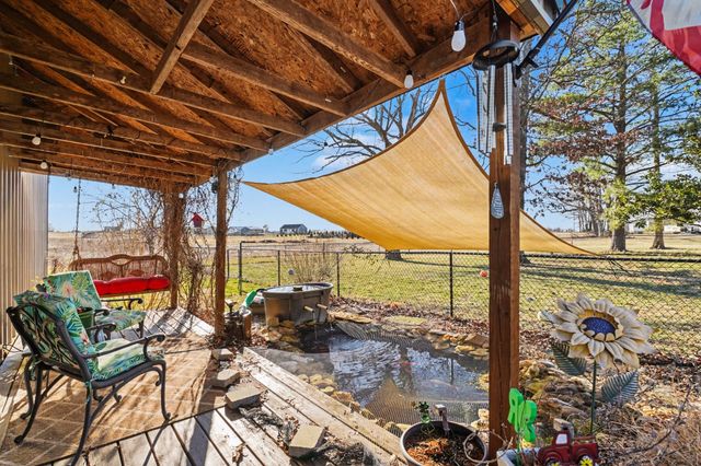 595 White Rd, Portland, TN 37148