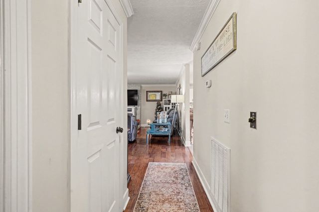 595 White Rd, Portland, TN 37148