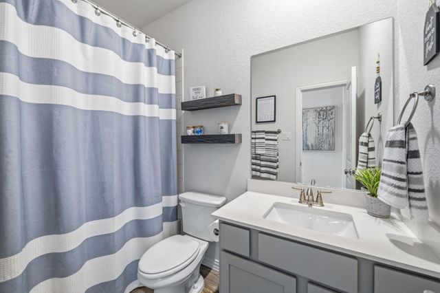 22601 Maidengrass LN, Lago Vista, TX 78645