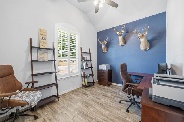 22601 Maidengrass LN, Lago Vista, TX 78645