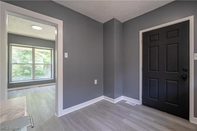 799 Fess Avenue, Akron, OH 44307