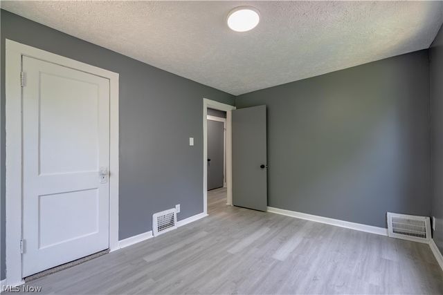 799 Fess Avenue, Akron, OH 44307