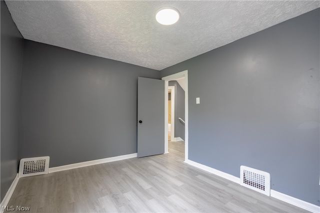 799 Fess Avenue, Akron, OH 44307