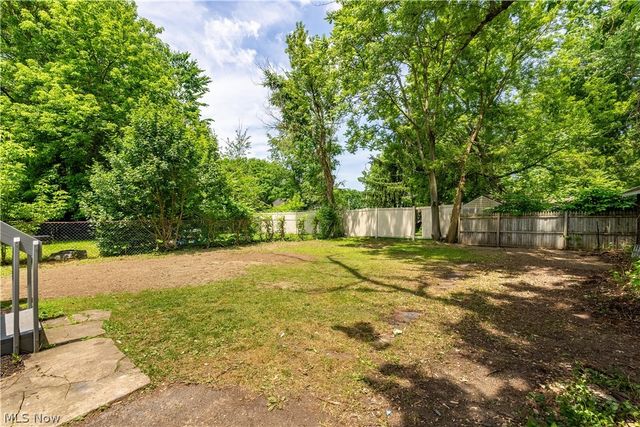 799 Fess Avenue, Akron, OH 44307