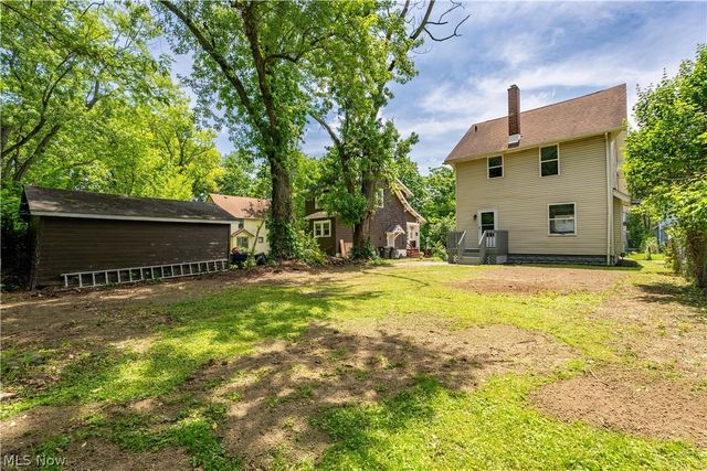 799 Fess Avenue, Akron, OH 44307