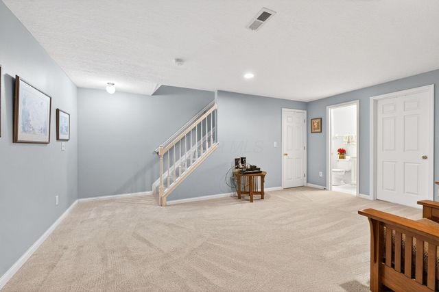 5987 Dunabbey Loop, Dublin, OH 43017