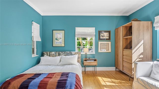 4805 Cherokee Ave, Miami Beach, FL 33140