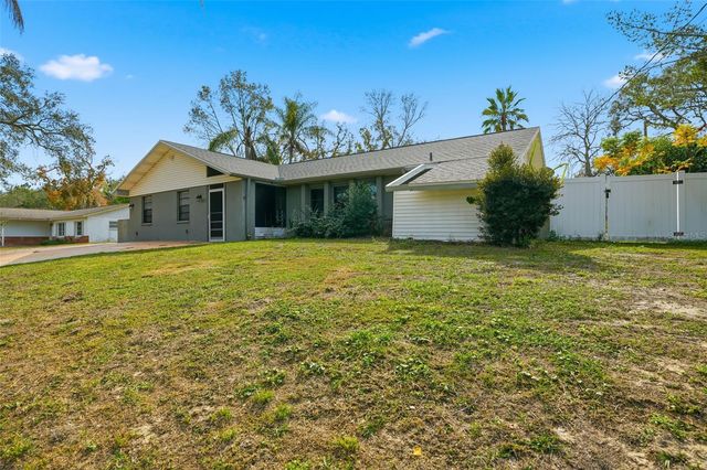 6368 HILLVIEW ROAD, Spring Hill, FL 34606